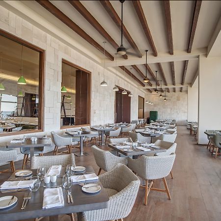 Royalton Negril, An Autograph Collection All-Inclusive Resort מסעדה תמונה
